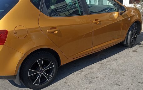 SEAT Ibiza IV рестайлинг 2, 2011 год, 545 000 рублей, 4 фотография
