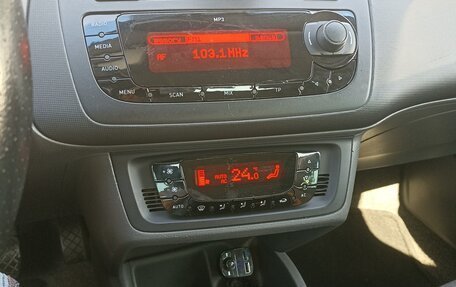 SEAT Ibiza IV рестайлинг 2, 2011 год, 545 000 рублей, 8 фотография