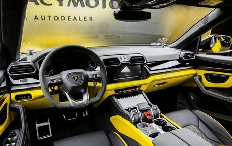Lamborghini Urus I, 2025 год, 47 200 000 рублей, 18 фотография
