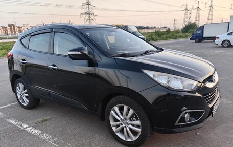 Hyundai ix35 I рестайлинг, 2012 год, 1 000 000 рублей, 2 фотография