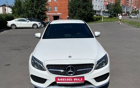 Mercedes-Benz C-Класс, 2015 год, 2 300 000 рублей, 2 фотография