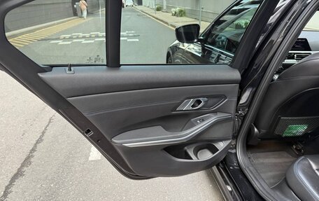 BMW 3 серия, 2020 год, 3 800 000 рублей, 15 фотография