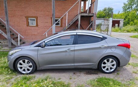 Hyundai Avante, 2011 год, 1 000 000 рублей, 3 фотография