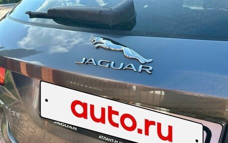 Jaguar F-Pace, 2017 год, 2 990 000 рублей, 26 фотография