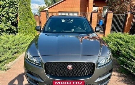Jaguar F-Pace, 2017 год, 2 990 000 рублей, 20 фотография