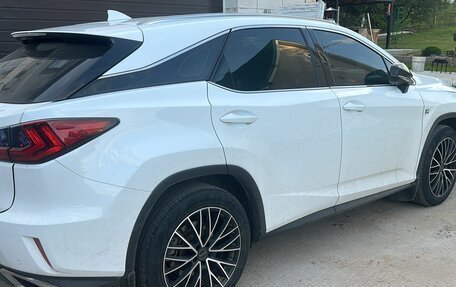 Lexus RX IV рестайлинг, 2018 год, 3 800 000 рублей, 2 фотография