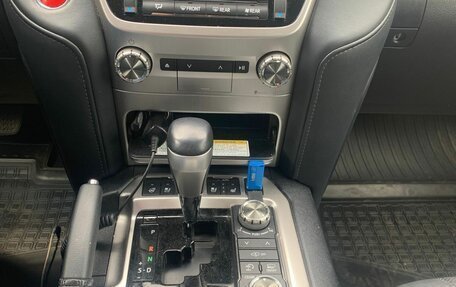 Toyota Land Cruiser 200, 2019 год, 12 000 000 рублей, 7 фотография