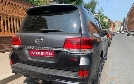 Toyota Land Cruiser 200, 2019 год, 12 000 000 рублей, 3 фотография