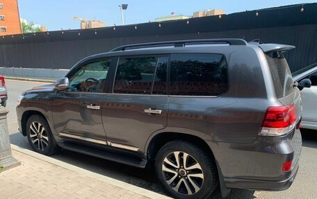 Toyota Land Cruiser 200, 2019 год, 12 000 000 рублей, 11 фотография