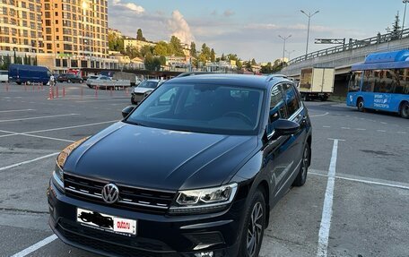 Volkswagen Tiguan II, 2018 год, 2 750 000 рублей, 9 фотография