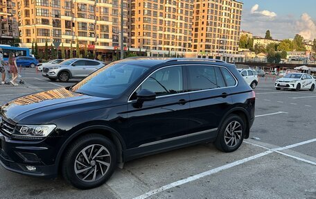 Volkswagen Tiguan II, 2018 год, 2 750 000 рублей, 10 фотография