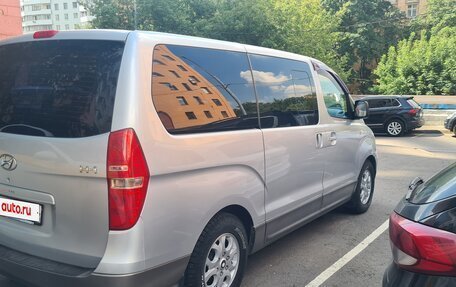 Hyundai H-1 II рестайлинг, 2008 год, 1 450 000 рублей, 2 фотография