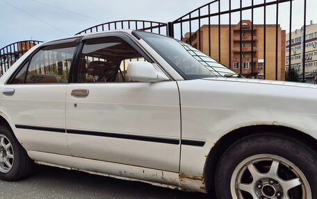 Toyota Carina, 1991 год, 150 000 рублей, 5 фотография