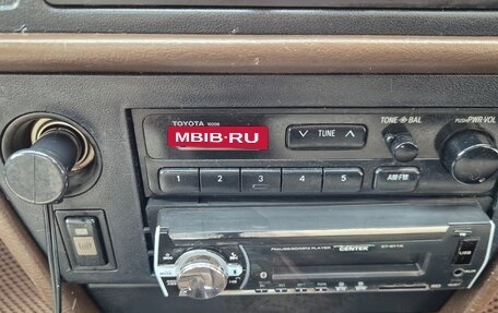 Toyota Carina, 1991 год, 150 000 рублей, 24 фотография