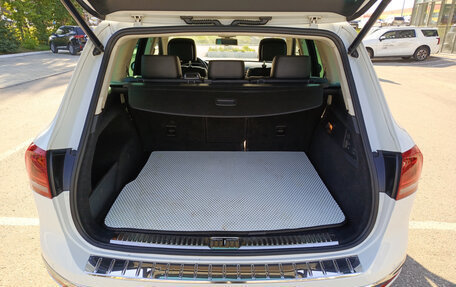 Volkswagen Touareg III, 2015 год, 2 520 000 рублей, 14 фотография
