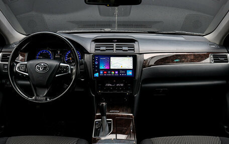 Toyota Camry, 2017 год, 2 395 000 рублей, 11 фотография