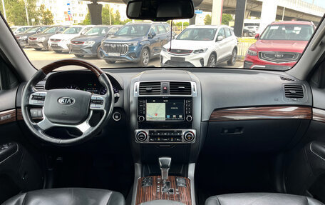 KIA Mohave I, 2018 год, 2 435 000 рублей, 8 фотография