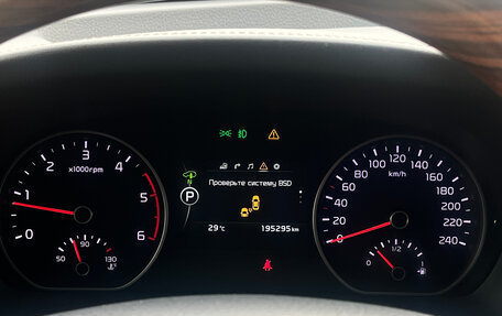 KIA Mohave I, 2018 год, 2 435 000 рублей, 20 фотография