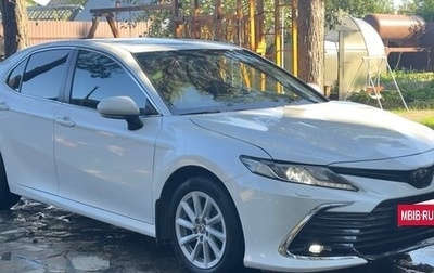 Toyota Camry, 2021 год, 2 450 000 рублей, 1 фотография