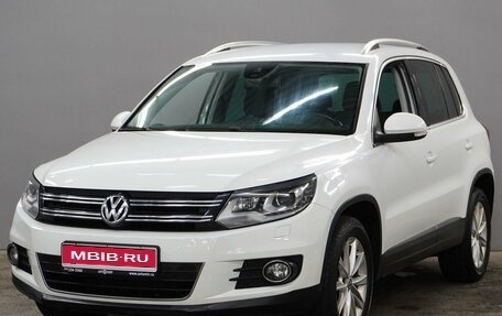 Volkswagen Tiguan I, 2015 год, 1 580 000 рублей, 1 фотография