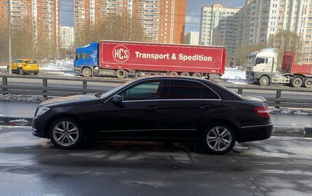 Mercedes-Benz E-Класс, 2012 год, 1 950 000 рублей, 5 фотография
