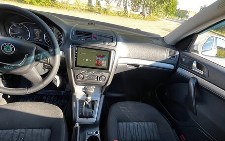 Skoda Octavia, 2011 год, 850 000 рублей, 15 фотография