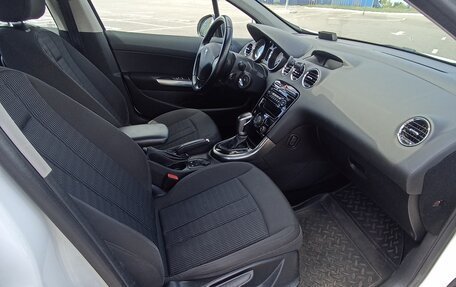 Peugeot 308 II, 2011 год, 625 000 рублей, 17 фотография