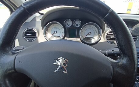 Peugeot 308 II, 2011 год, 625 000 рублей, 16 фотография