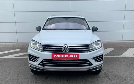Volkswagen Touareg III, 2017 год, 2 644 000 рублей, 3 фотография