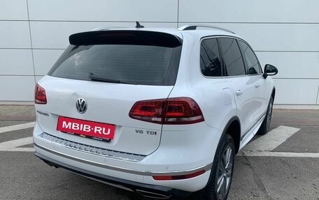 Volkswagen Touareg III, 2017 год, 2 644 000 рублей, 8 фотография