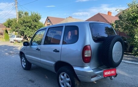 Chevrolet Niva I рестайлинг, 2004 год, 290 000 рублей, 4 фотография
