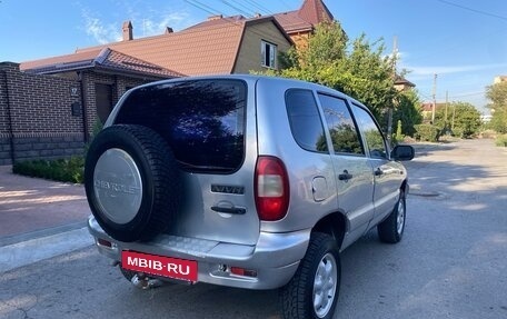 Chevrolet Niva I рестайлинг, 2004 год, 290 000 рублей, 5 фотография