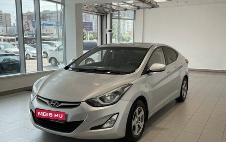 Hyundai Elantra V, 2015 год, 1 088 000 рублей, 1 фотография