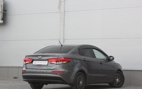 KIA Rio III рестайлинг, 2015 год, 1 090 000 рублей, 2 фотография