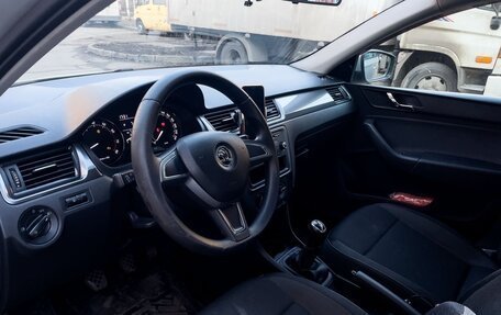 Skoda Rapid I, 2014 год, 800 000 рублей, 10 фотография