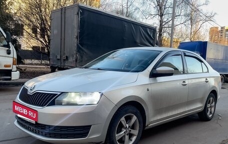 Skoda Rapid I, 2014 год, 800 000 рублей, 3 фотография