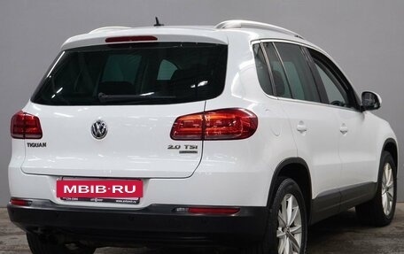 Volkswagen Tiguan I, 2015 год, 1 580 000 рублей, 5 фотография