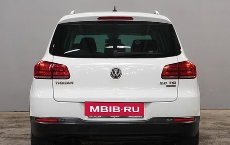 Volkswagen Tiguan I, 2015 год, 1 580 000 рублей, 6 фотография