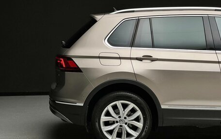 Volkswagen Tiguan II, 2018 год, 2 600 020 рублей, 11 фотография