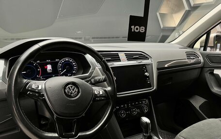 Volkswagen Tiguan II, 2018 год, 2 600 020 рублей, 14 фотография