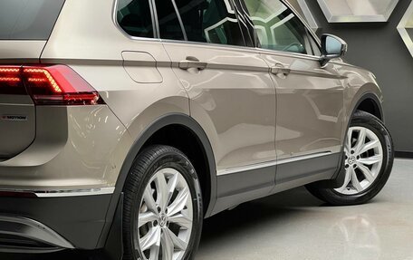 Volkswagen Tiguan II, 2018 год, 2 600 020 рублей, 10 фотография