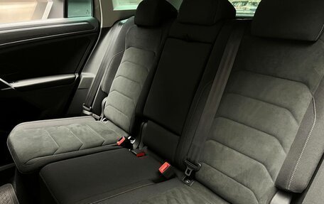 Volkswagen Tiguan II, 2018 год, 2 600 020 рублей, 26 фотография