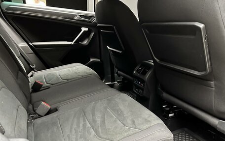 Volkswagen Tiguan II, 2018 год, 2 600 020 рублей, 24 фотография