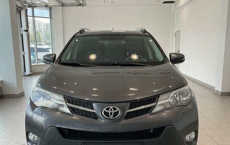Toyota RAV4, 2014 год, 1 844 000 рублей, 2 фотография