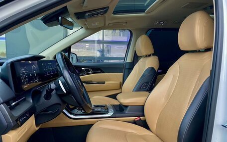KIA Carnival, 2021 год, 3 999 000 рублей, 27 фотография