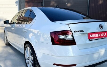 Skoda Octavia, 2017 год, 1 890 000 рублей, 4 фотография