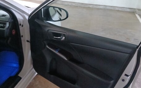 Toyota Camry, 2016 год, 2 350 000 рублей, 10 фотография