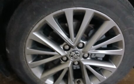 Toyota Camry, 2016 год, 2 350 000 рублей, 15 фотография