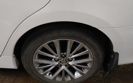 Toyota Camry, 2016 год, 2 350 000 рублей, 13 фотография