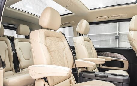 Mercedes-Benz V-Класс, 2023 год, 11 390 000 рублей, 5 фотография